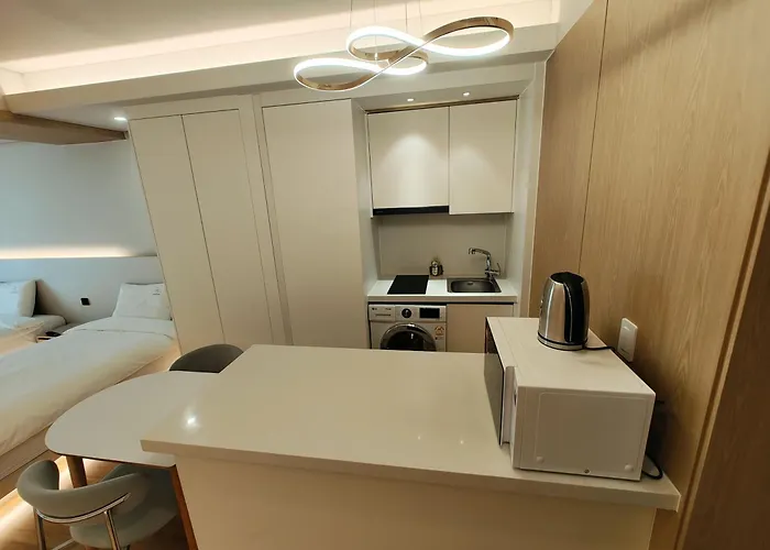 ホテル W Centum 4*