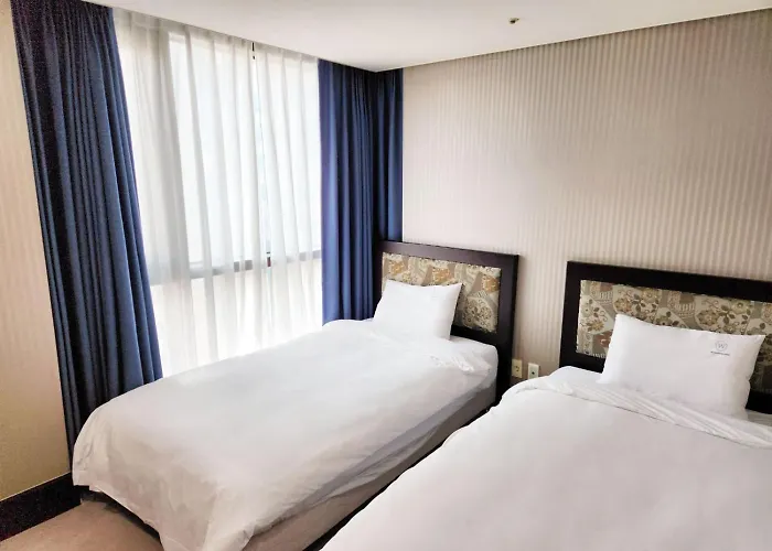 W Centum 4*