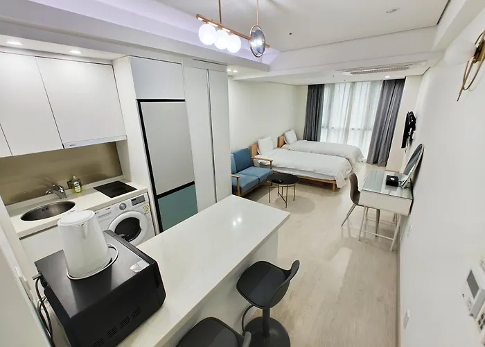 W Centum ホテル 4*